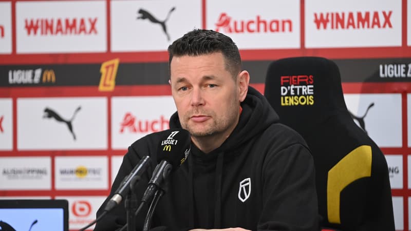 "On n’a pas à subir ces choses-là": Pierre Sage et les Lensois fermement opposés à un éventuel report de Lens-PSG