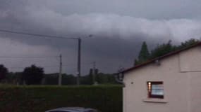 Orage à Davenescourt, dans la Somme - Témoins BFMTV