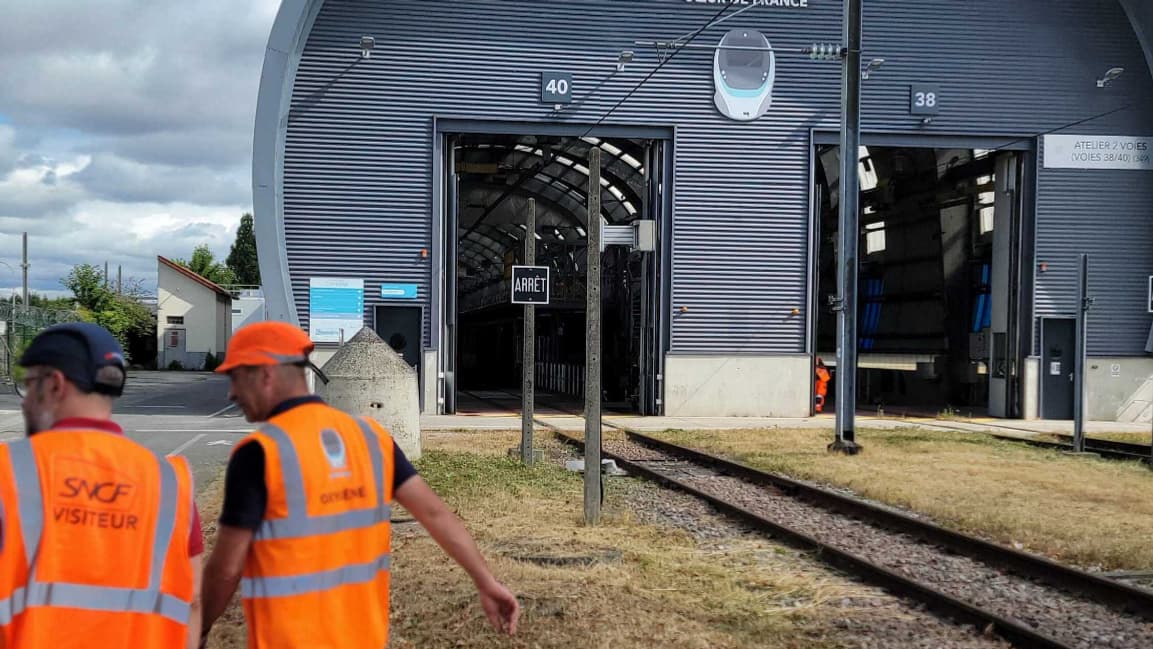 Le centre de maintenance SNCF de Villeneuve près de Paris Le centre de maintenance SNCF de Villeneuve près de Paris