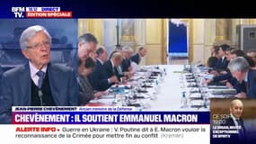 Jean-Pierre Chevènement soutient Emmanuel Macron: "Il a montré les qualités nécessaires dans la période de crise que nous traversons"