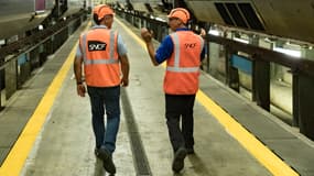 Cette enquête a été réalisée auprès du personnel de la holding de tête du groupe public ferroviaire et des salariés de l'entité SNCF Mobilités (trains et gares),