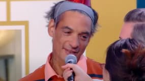 L'ancien candidat à la "Star Academy" Georges-Alain Jones fait une apparition surprise dans la nouvelle saison de "Lol, qui rit, sort!" sur Prime Vidéo.