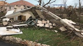 Des maisons écroulées, des rues transformées en rivières: les images des dégâts à Saint-Martin après le passage d’Irma