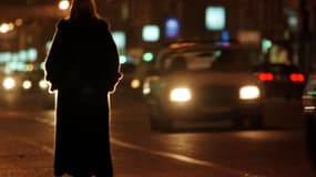 En France entre 18 000 et 20 000 personnes qui se prostituent et plus de 800 rien qu'à Paris.