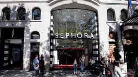 Sephora a rénové son magasin des Champs-Elysées.