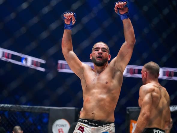 Amin Ayoub lors de son combat face à Mickael Lebout en 2025