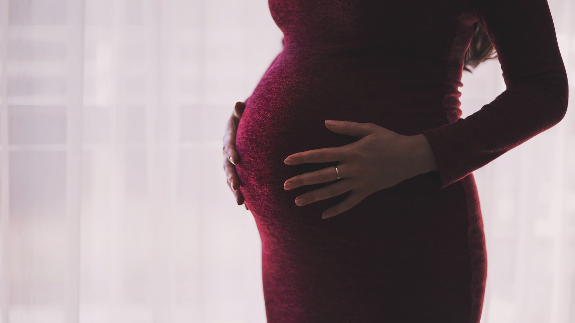 Indemnisation baissée de 10% pour les fonctionnaires enceintes: une "discrimination sexiste inacceptable" pour les syndicats