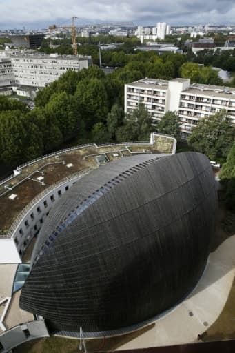 La nouvelle cathédrale de Créteil, près de Paris, le 14 septembre 2015 La nouvelle cathédrale de Créteil, près de Paris, le 14 septembre 2015