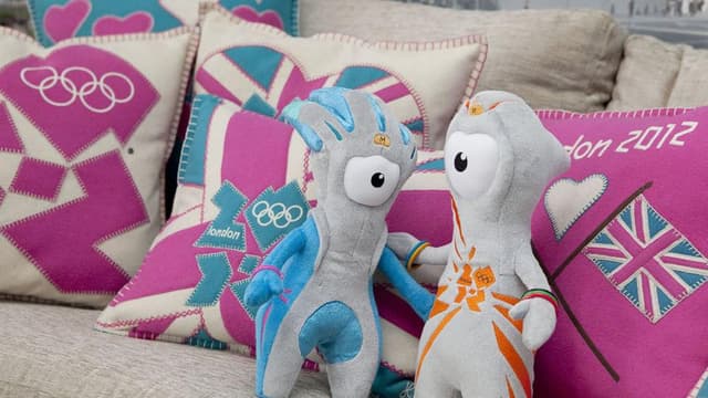 Londres compte vendre plus de 5 millions de peluches à l'effigie des mascottes Wenlock et Mandeville.