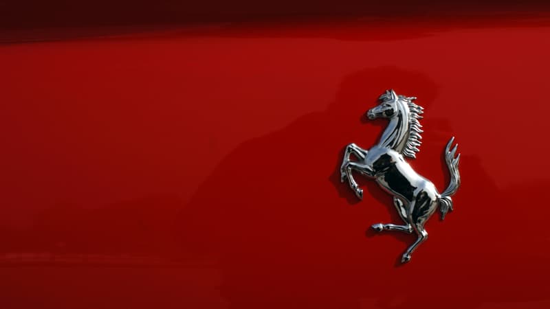 Logo du constructeur italien de voitures de sports Ferrari.