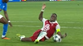 La main de Denis Zakaria lors de Pafos-Monaco (2-2, Ligue des champions), le 26 novembre 2025