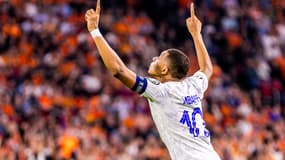 Kylian Mbappé qui célèbre son premier but lors de la victoire de l'équipe de France aux Pays-Bas, 13 octobre 2023