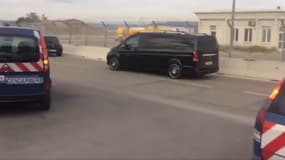 De retour à Marseille, Evra quitte l'aéroport discrètement