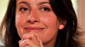 Dans un entretien publié par Le Monde de dimanche, le jour d'une convention interrégionale de son parti à Paris, la secrétaire nationale des Verts français Cécile Duflot dit croire à une victoire de la gauche en 2012 en cas de rassemblement avec le Parti
