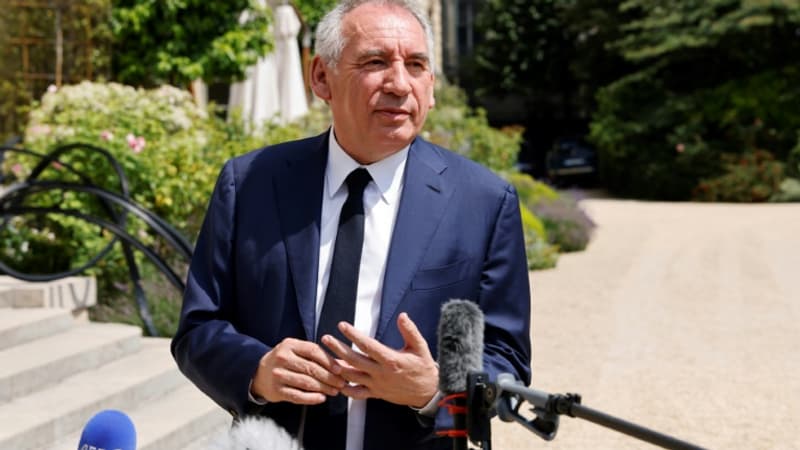 Bayrou réitère son appel à ne "pas choisir une méthode brutale" pour la réforme des retraites